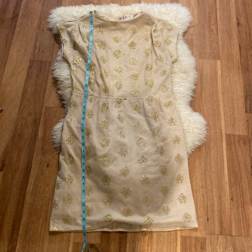 R & K Originals Vintage Short Cap Sleeve Midi Dress Tan & Gold Threaded Sz Small - Picture 11 of 11